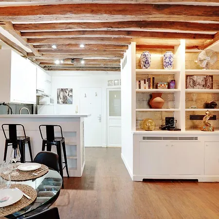 Marais - Vosges Luxury Flat Appartement Parijs Buitenkant foto